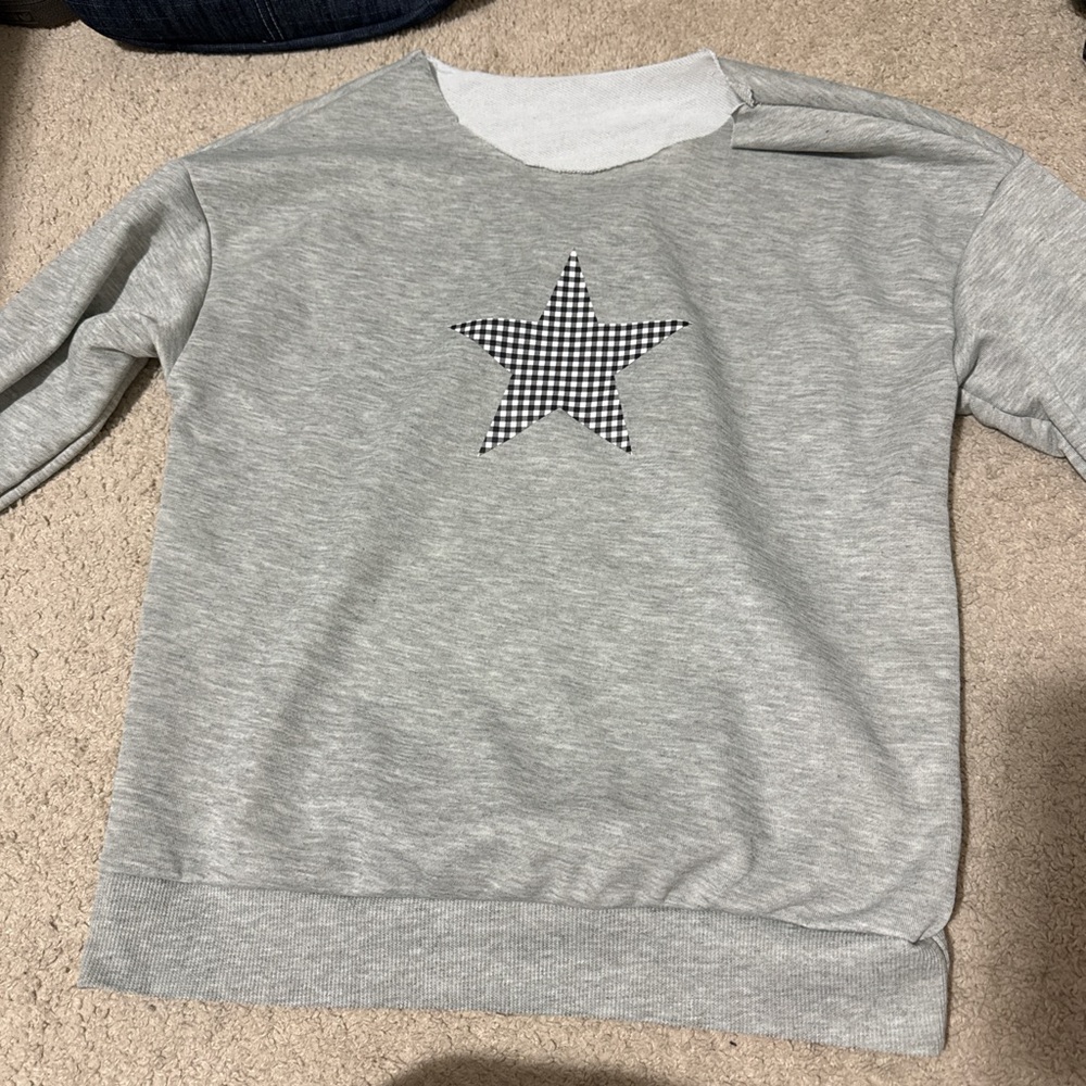 Gray Star Pattern Sweater - image 1